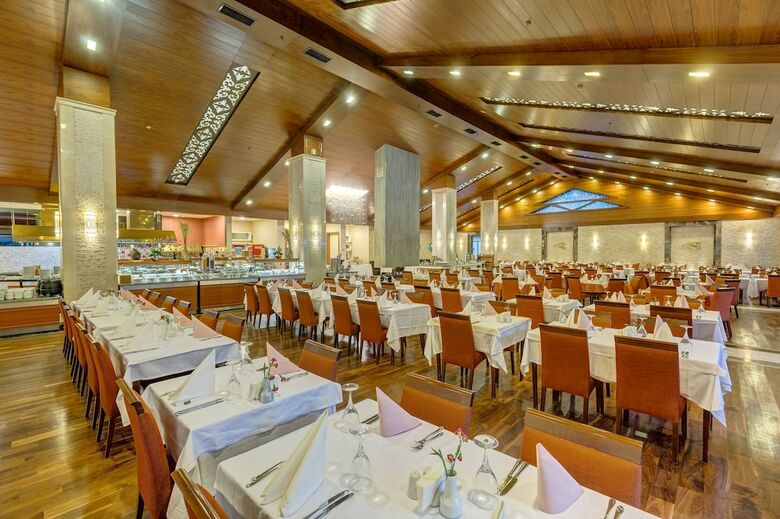 Hotel B�y�k Abant Oteli