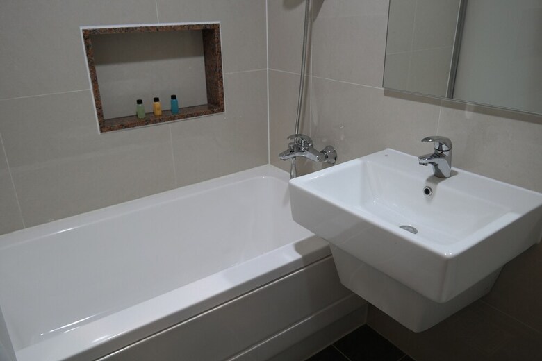 Cs Avenue Hotel