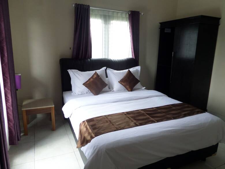 Griya Nendra Hotel