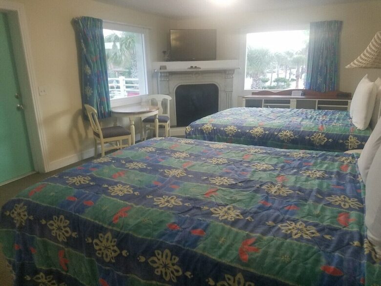 Magic Beach Motel