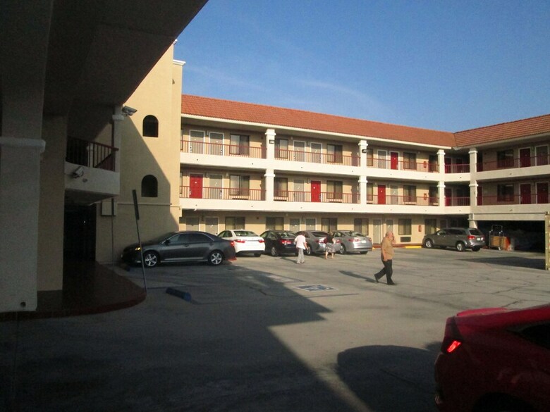 Motel Best Western Pasadena Royale Inn & Suites