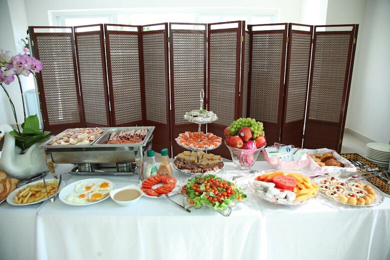 Thien Ha Hotel And Apartment