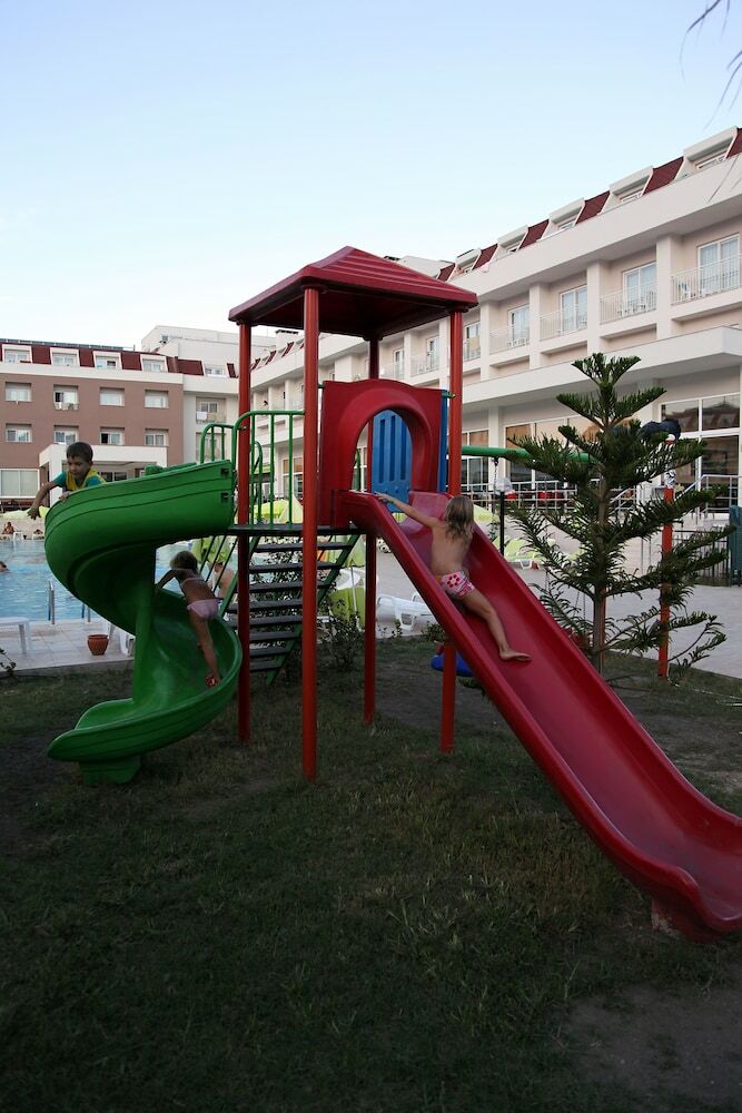 Mg White Lilyum Hotel - All Inclusive