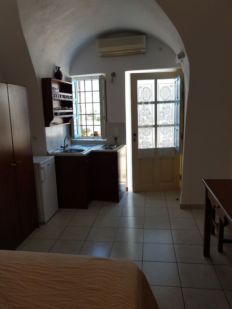 Aparthotel Kasimatis By La Perla