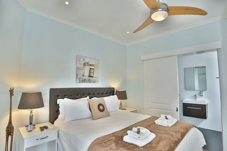 Hotel Abington Manor - Fish Hoek Guesthouse