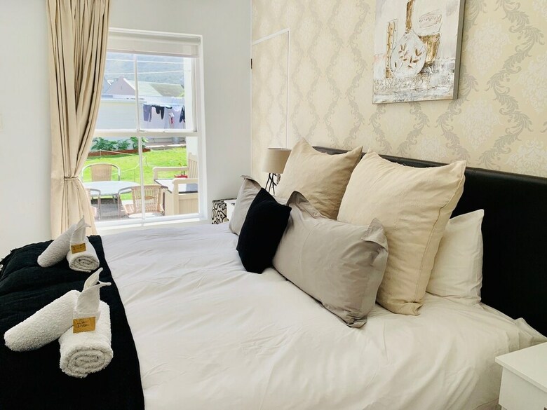 Hotel Abington Manor - Fish Hoek Guesthouse