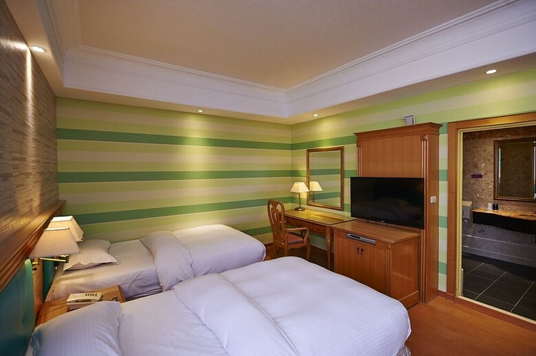 European Castle Hotel
