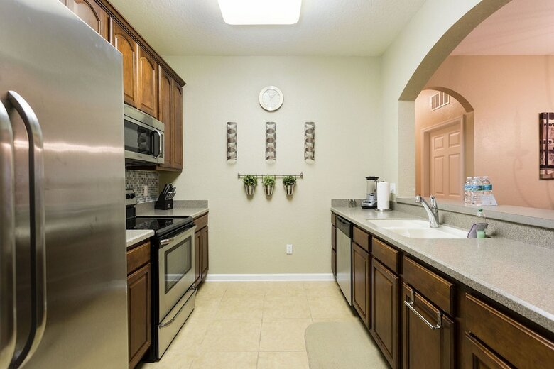 Vista Cay Resort By Intteli Fun Rentals