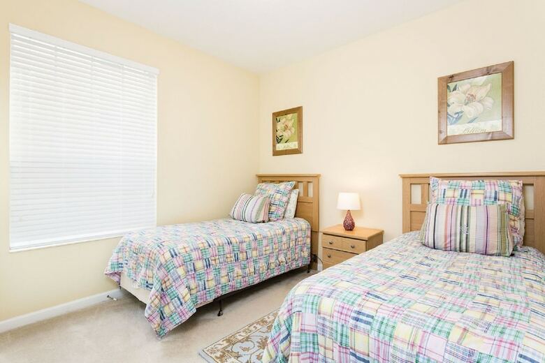 Vista Cay Resort By Intteli Fun Rentals