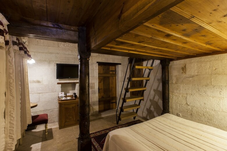 Mithra Cave Hotel - Special Class