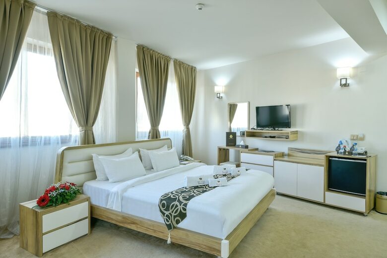 Hotel Bushi Resort & Spa