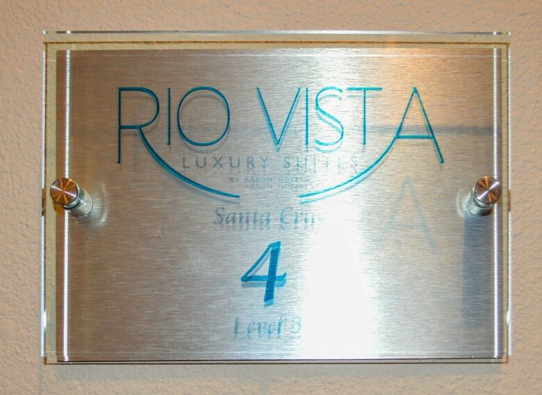 Hotel Rio Vista Suites