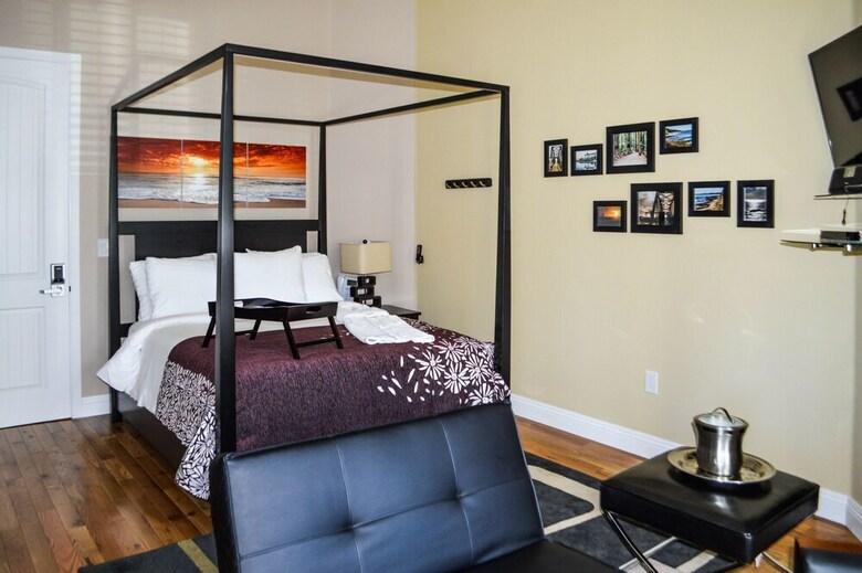 Hotel Rio Vista Suites
