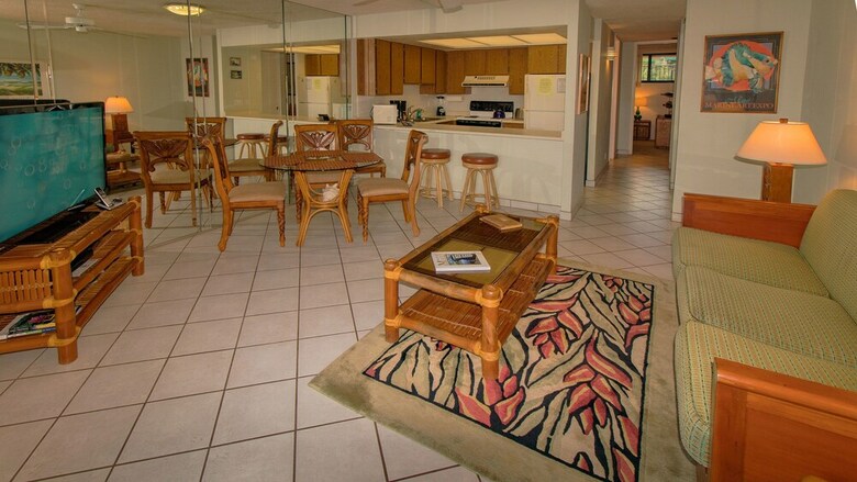 Luana Kai Resort