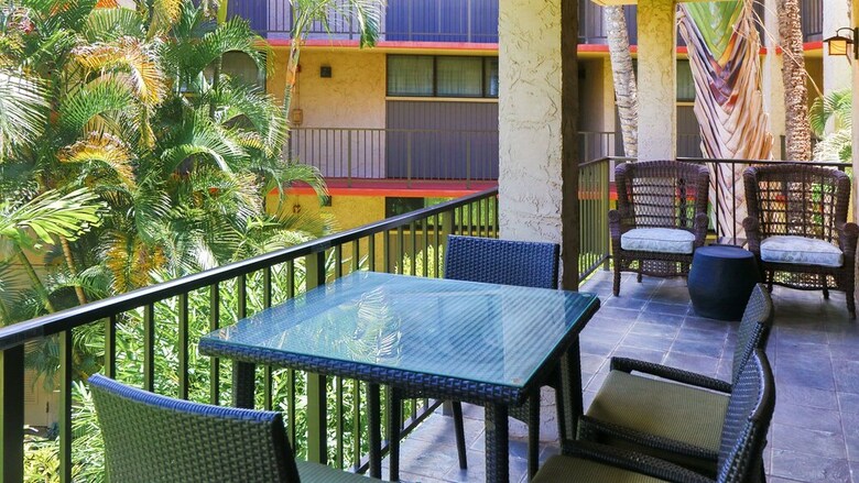 Luana Kai Resort
