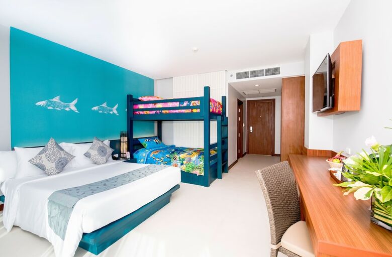 Hotel Fishermen's Harbour Urban Resort