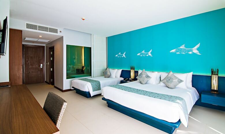 Hotel Fishermen's Harbour Urban Resort