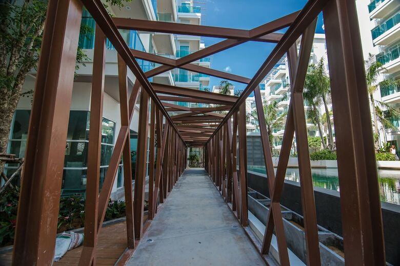 Hotel Fishermen's Harbour Urban Resort