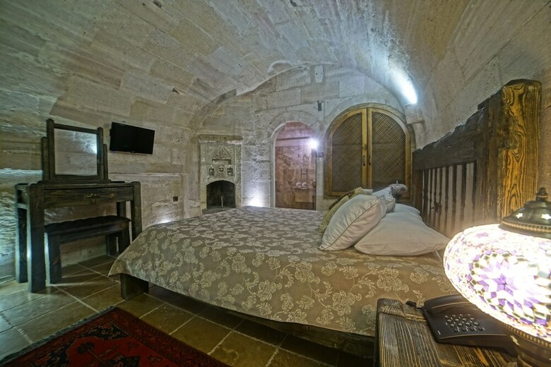 Aski Derun Hotel