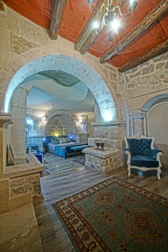 Aski Derun Hotel
