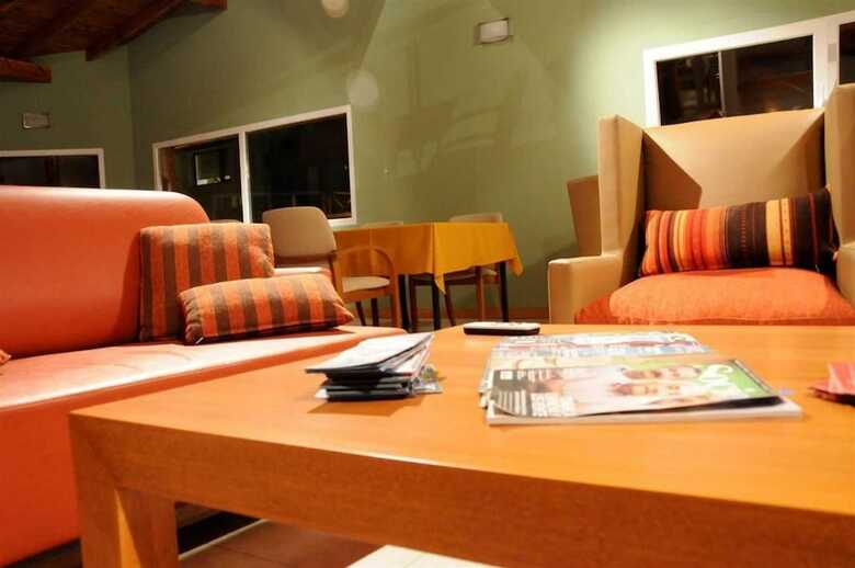 Aparthotel Los Robles Apart & Spa