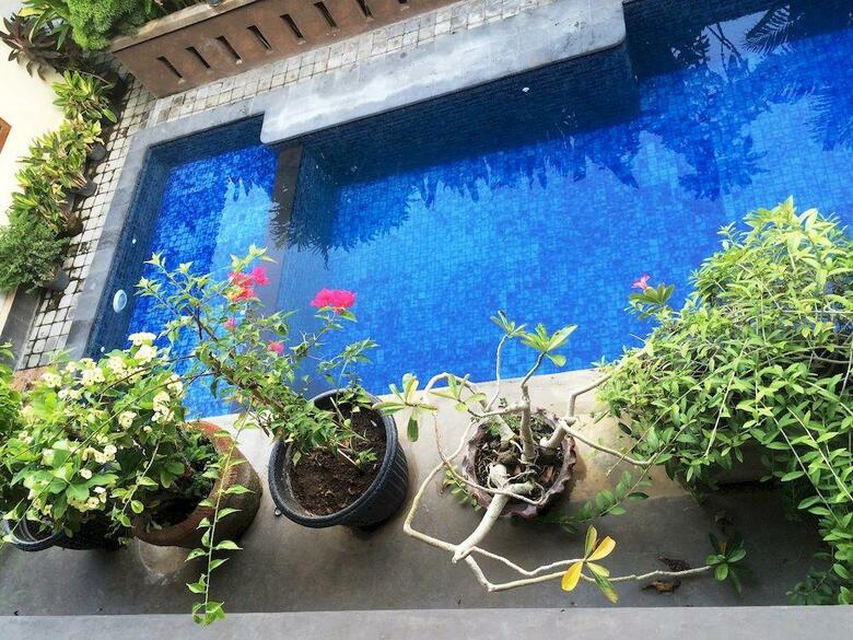 Hotel Waringin Home Stay