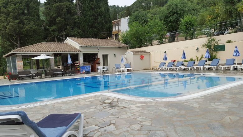 Aparthotel Elli-marina Studios & Apartments