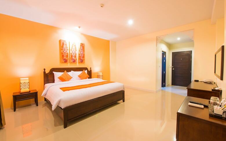 Hotel Krabi Front Bay Resort
