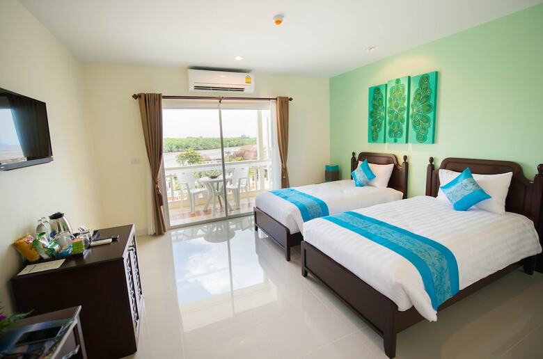 Hotel Krabi Front Bay Resort