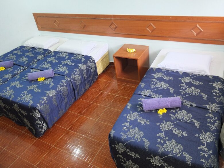 Hotel Purnama Beach Resort