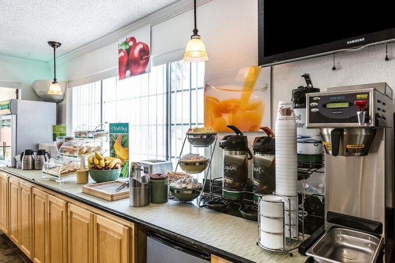 Motel Quality Inn Near Fort Hunter Liggett