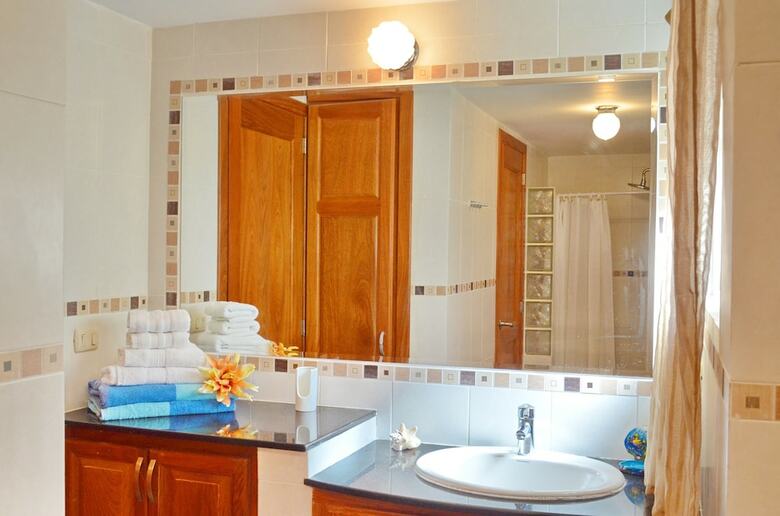Villa Los Corales Tropical Beach Resort & Spa