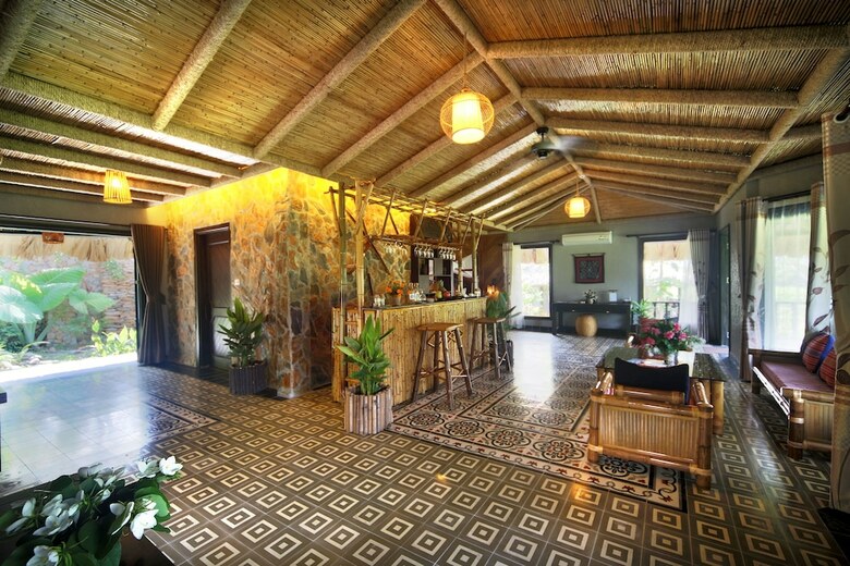 Hotel Mai Chau Ecolodge