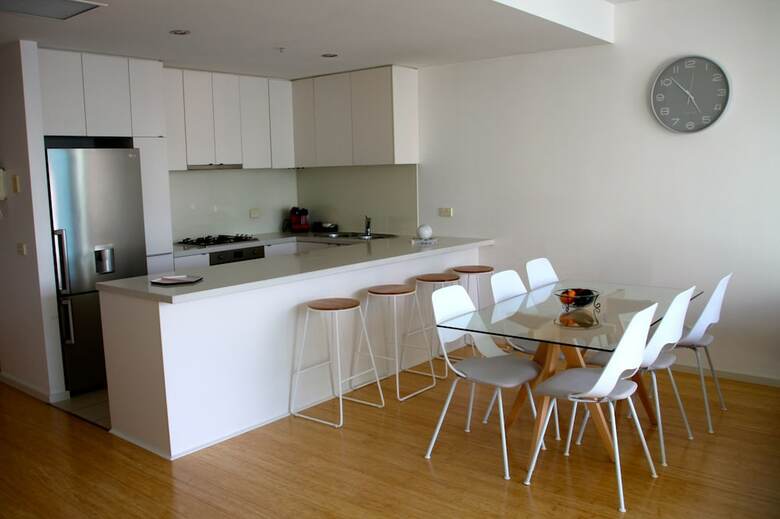 Waterfront Melbourne Apartments
