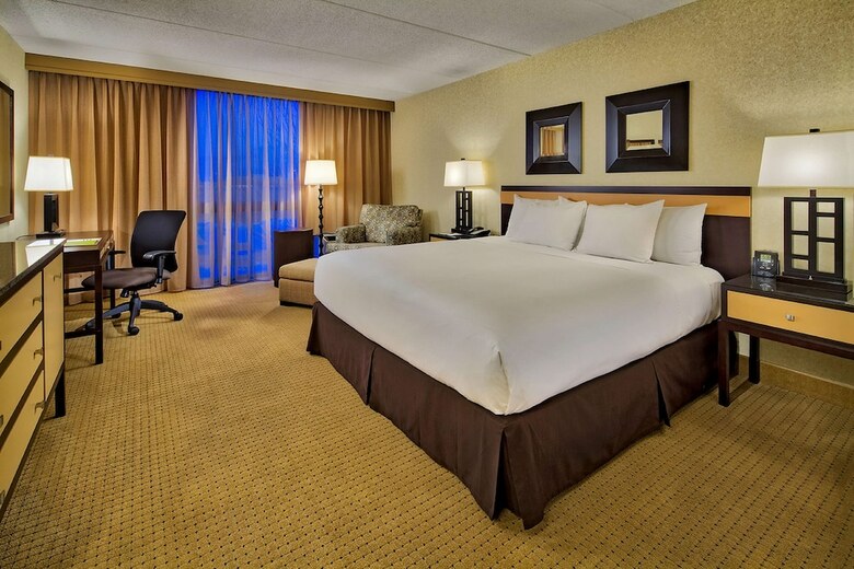 Hotel Doubletree By Hilton Chicago - Arlington Heights