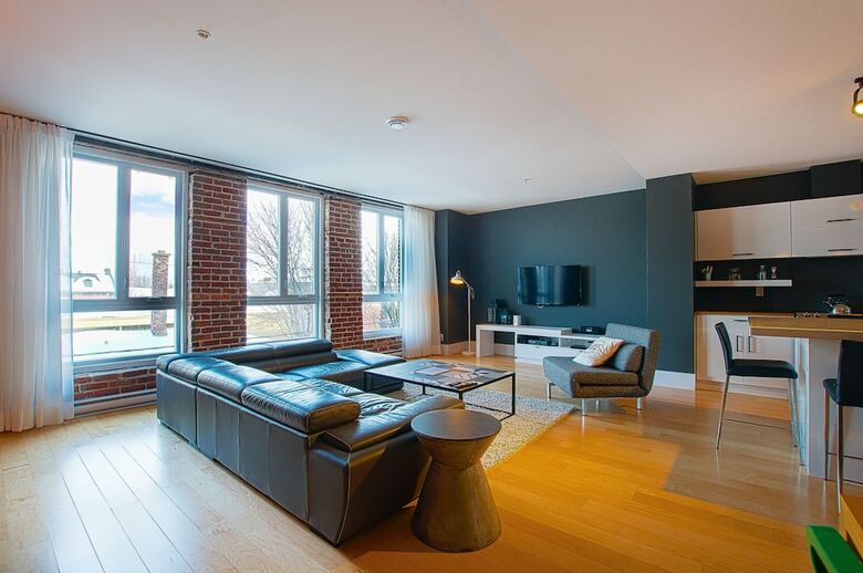 Les Lofts St-joseph - By Les Lofts Vieux-quebec