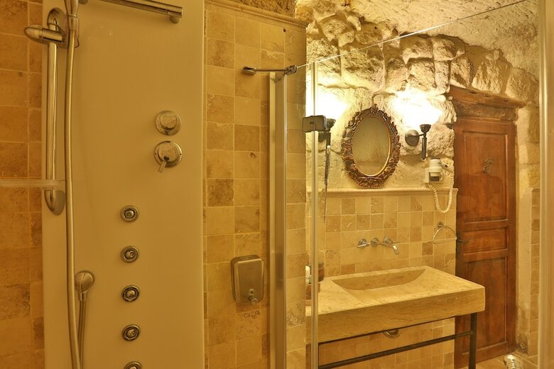 Meleklerevi Cave Hotel