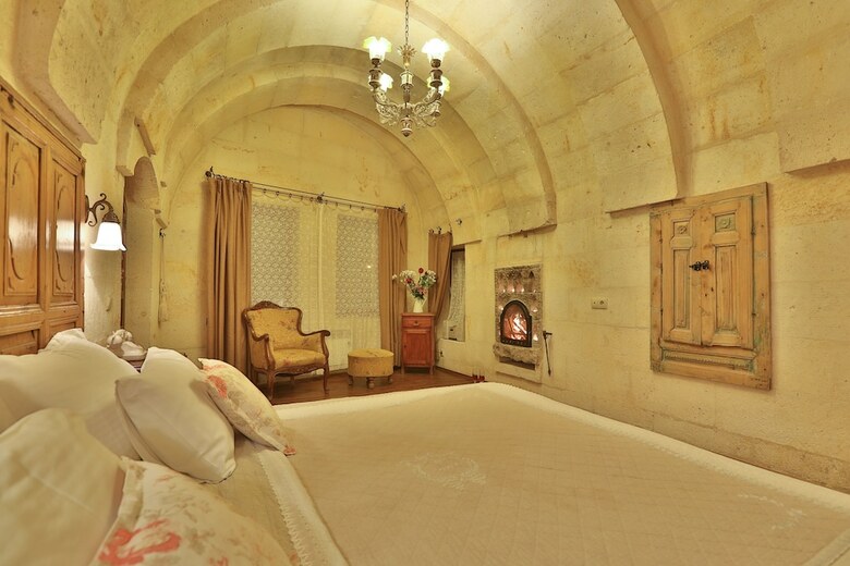 Meleklerevi Cave Hotel