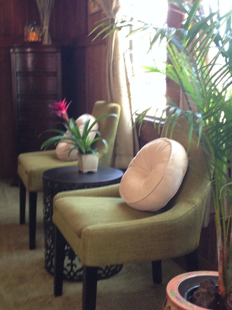 Poipu Bed & Breakfast Inn