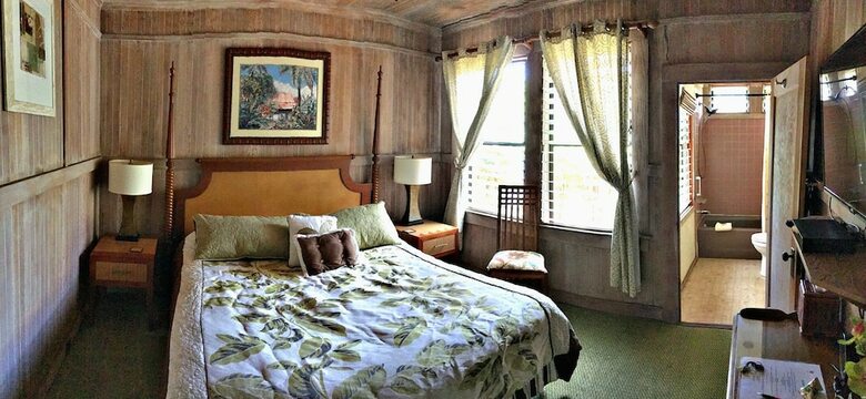 Poipu Bed & Breakfast Inn