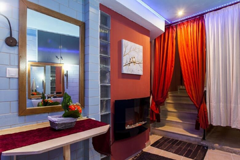 Aparthotel Estate Kares