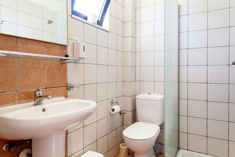 Aparthotel Estate Kares