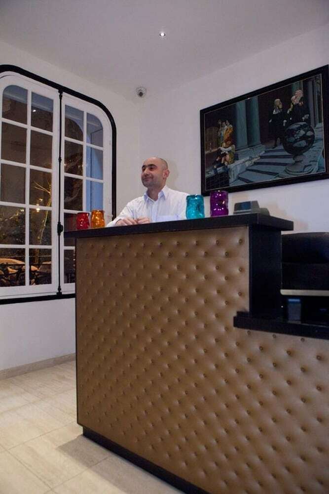 Hotel Royal Wagram