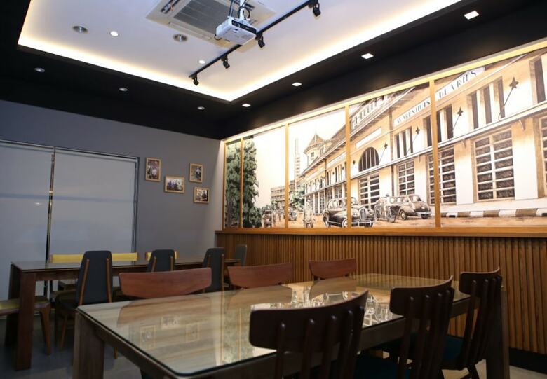Ivory Hotel Bandung