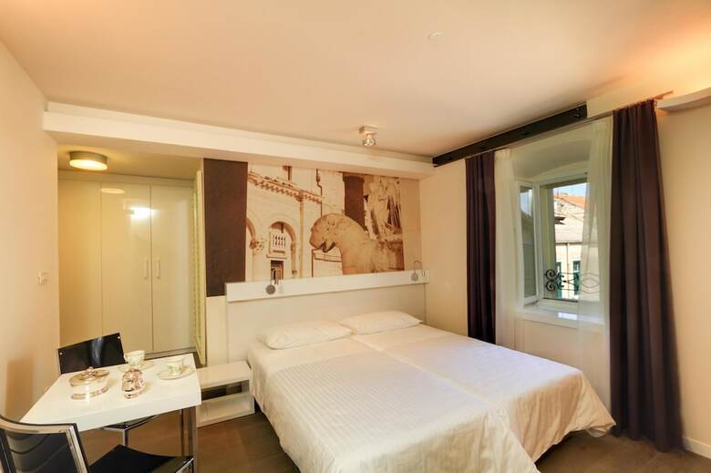 Bed & Breakfast La Porta Luxury Rooms
