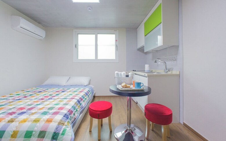 Hostal Kw Hongdae Line Hostel