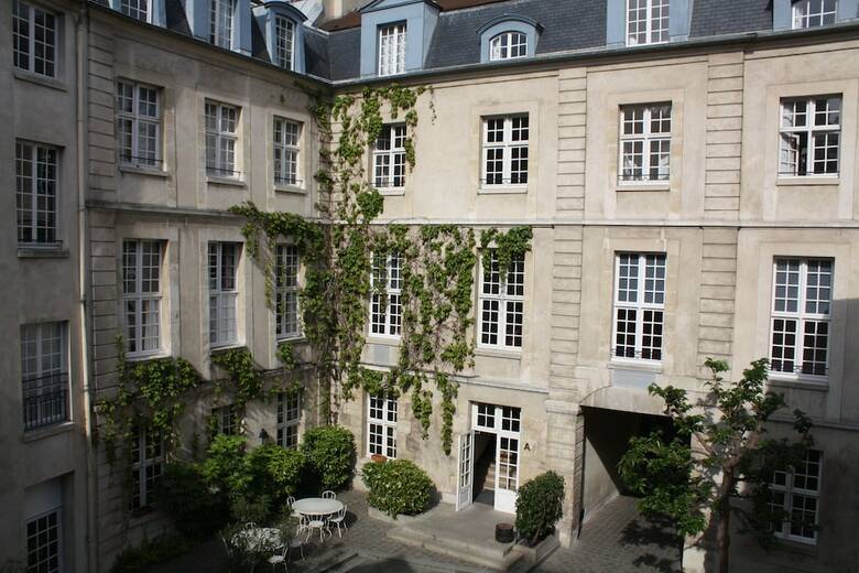 Hostal Mije Marais