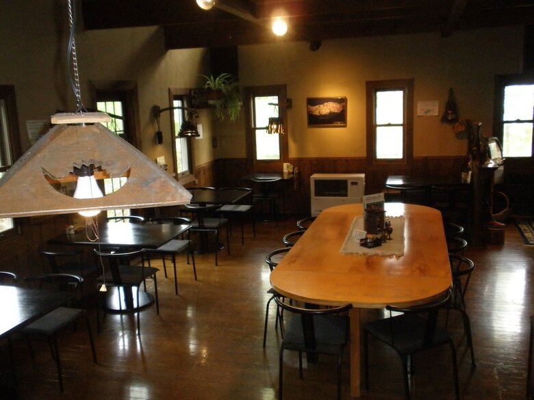 Bed & Breakfast Pension & Restaurant Bistare Kana