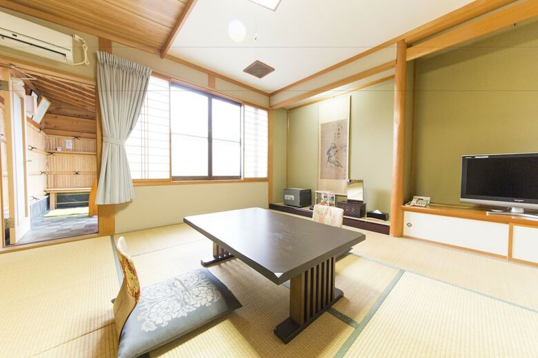 Ryokan Hida Beef (Hida Gyu No Yado)