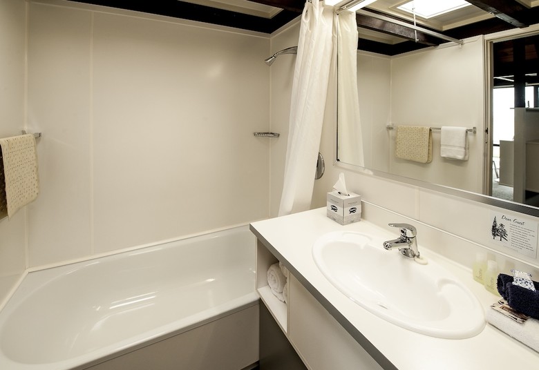 Coastal Motor Lodge